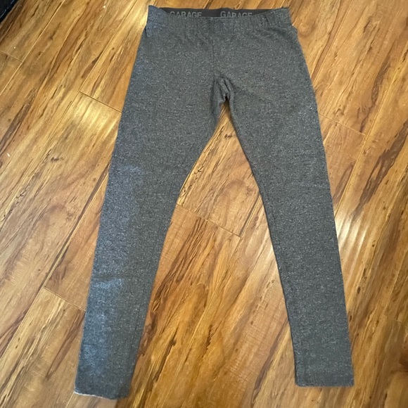 Workout clothes - Picture 3 of 3